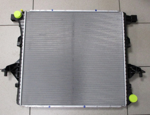 Original Kühler für Kühlmittel VW Amarok 2H6121253 NEU