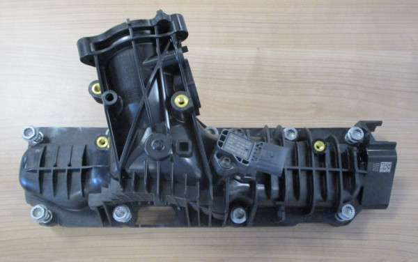 VW Ansaugkrümmer Ansaugbrücke 04L129709C Drucksensor VW T6 Crafter Multivan TDI