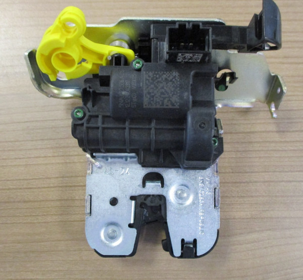 Original Klappenschloss Schloss Heckklappe VW Tiguan Touareg 5NA827506 Neu