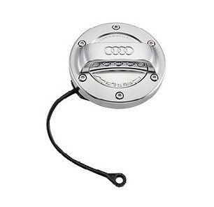 Original Audi Tankdeckel Aluminiumoptik Tankverschluss Deckel Logo 8Y0071000